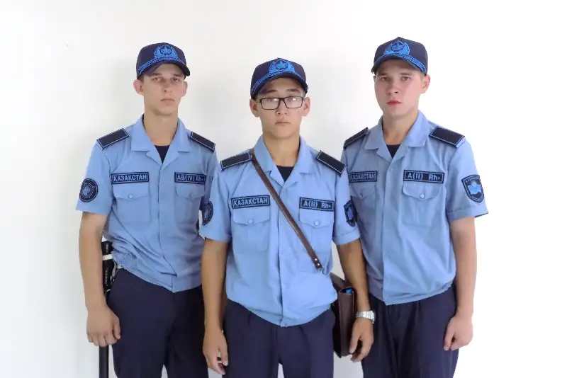 В Шымкенте гвардейцы обезоружили стрелка