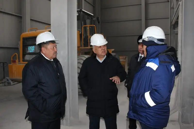 Мажилисмены посетили производственные предприятия Жамбылской и Костанайской областей