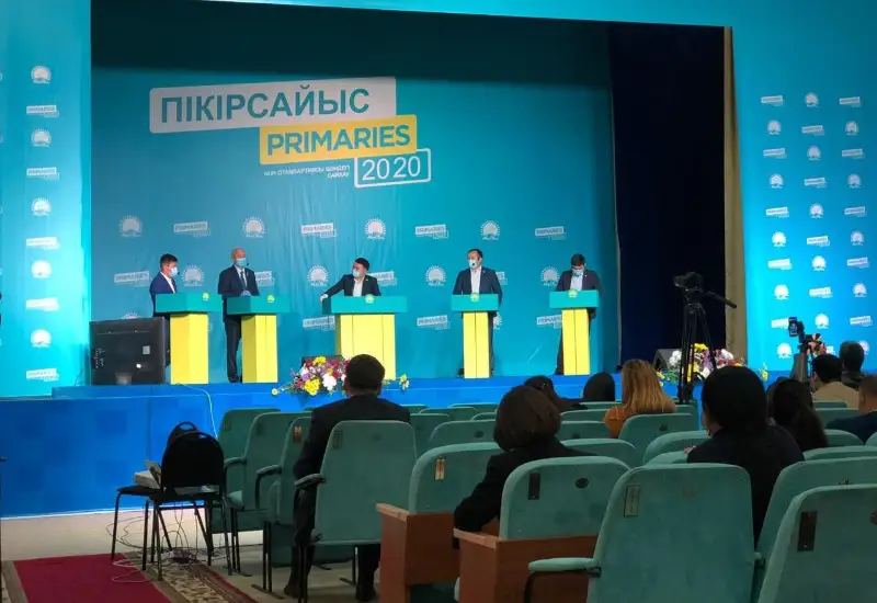 Дебаты кандидатов праймериз продолжаются в ЗКО
