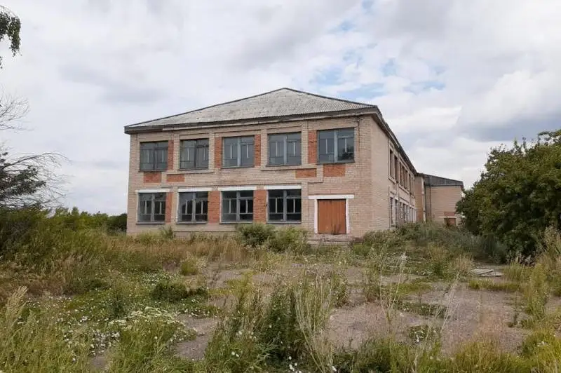 Опустевшие школы в Северо-Казахстанской области можно купить за 1 тенге