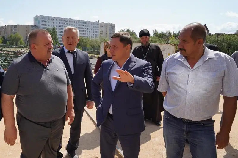 Ермек Маржикпаев ознакомился с ходом строительства кафедрального собора в Кокшетау