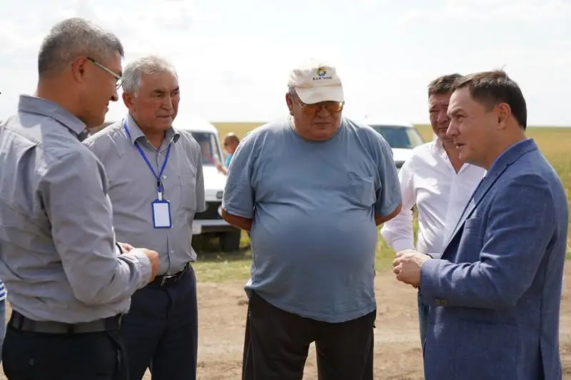 Ермек Маржикпаев побывал на полях Егиндыкольского района