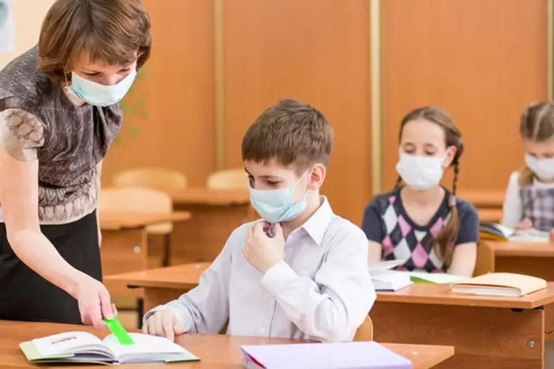 Более 17 тысяч учащихся в ЗКО будут обучаться в дежурных классах в школах