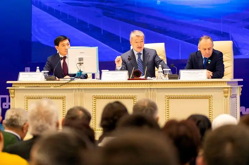 В Усть-Каменогорске улучшат благоустройство 19-го микрорайона