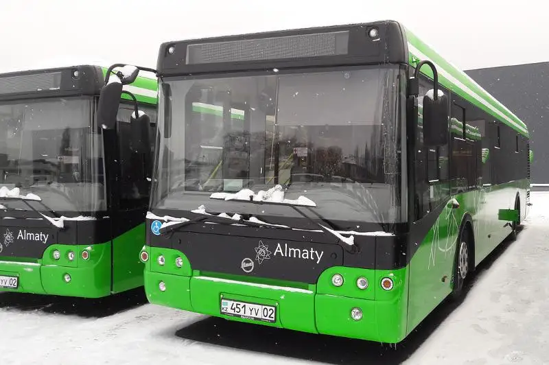 Очередная партия новых автобусов вышла на улицы Алматы