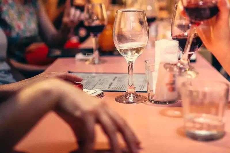 Мероприятие с участием 90 человек провели в ресторане в Кокшетау во время режима ЧП