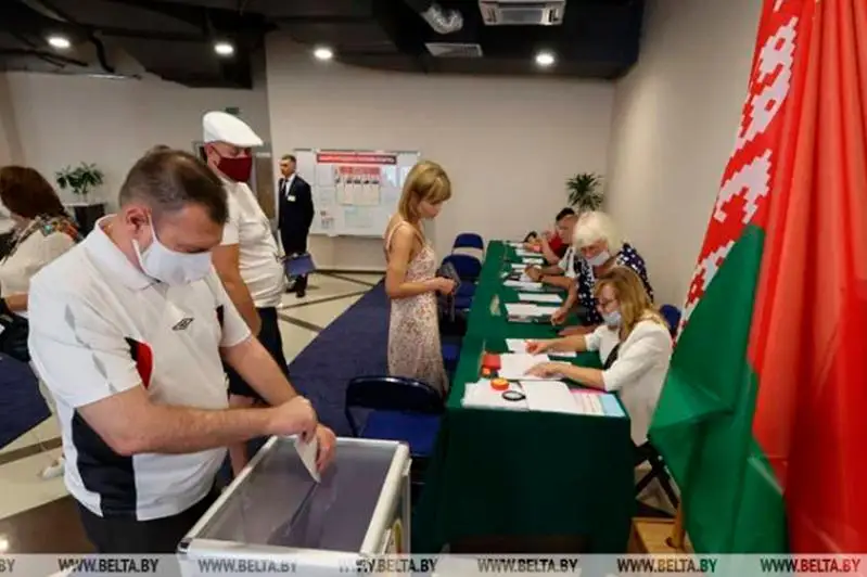 В Беларуси прошло основное голосование на выборах президента
