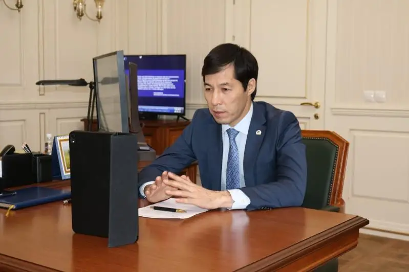 Аким ЗКО – врачам: От качества вашей работы зависит наше спокойствие