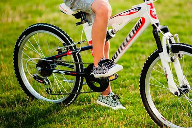 Пропавшего мальчика нашли сотрудники ЧС в Карагандинской области