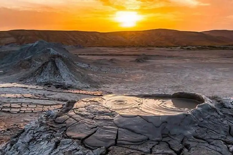 В грязевых вулканах Азербайджана обнаружены необычные минералы