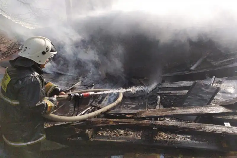 Частные дома горели в Алматы