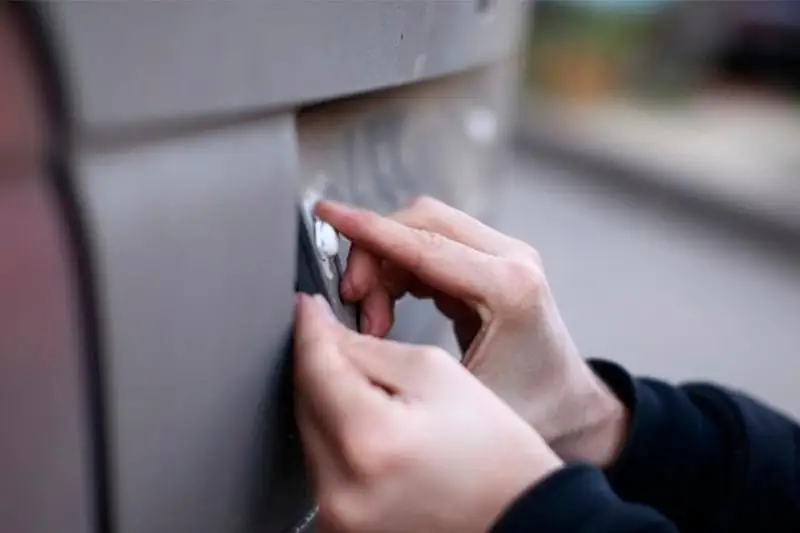 Группа похитителей автомобильных госномеров разоблачена в Алматы