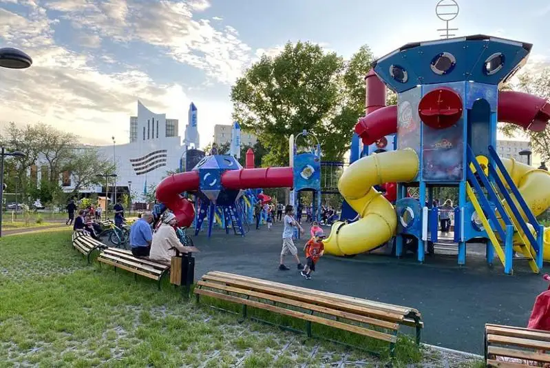 Алтай Кульгинов – астанчанам: «Расслабленный режим» может вернуть к строгому карантину