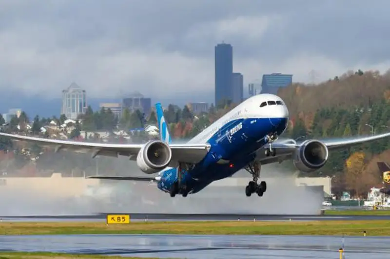 Совершен самый продолжительный беспосадочный перелет