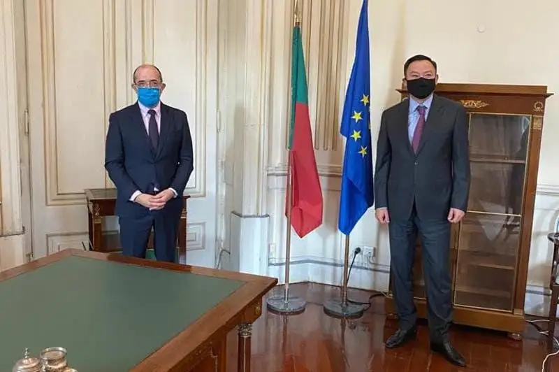 Казахстан и Португалия намерены укреплять сотрудничество в области науки и образования