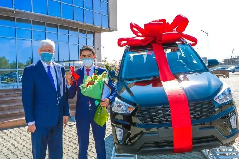 Обладателем автомобиля стал «Учитель года» в Алматинской области