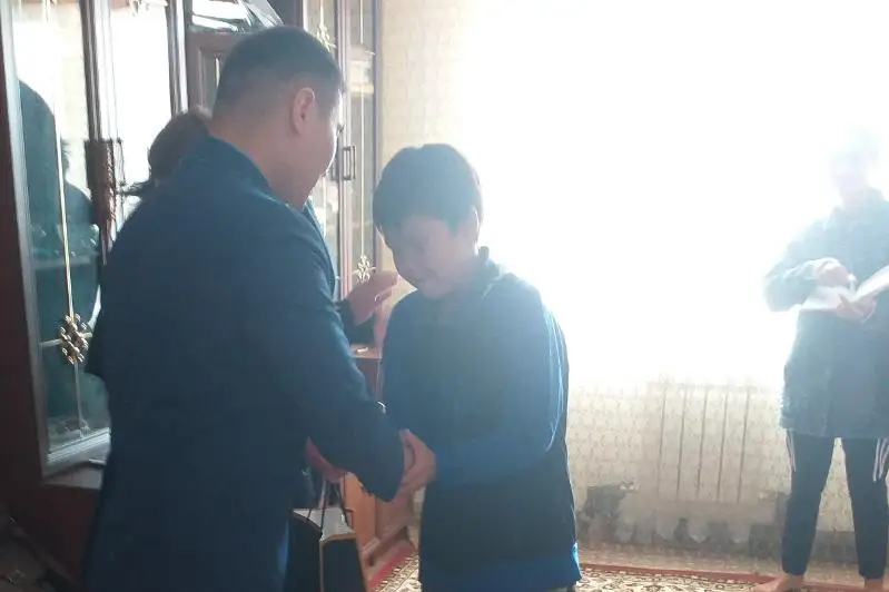 Акмолинские прокуроры помогают школьникам