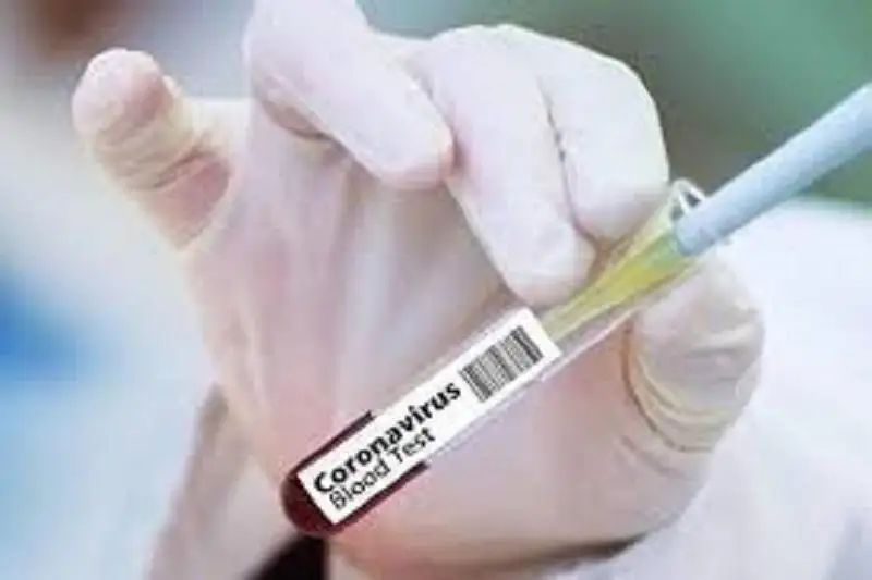 Кампания по массовому тестированию  жителей на коронавирус развернута в Пекине