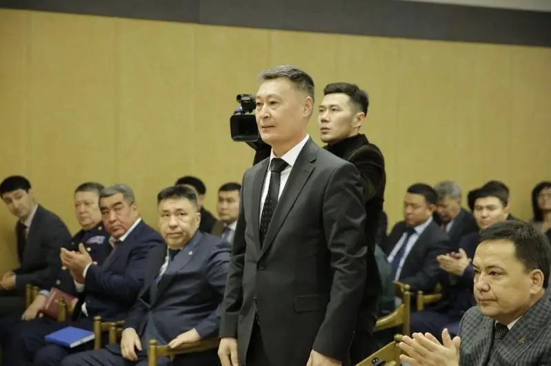 Глава управления здравоохранения Атырауской области покинул свой пост