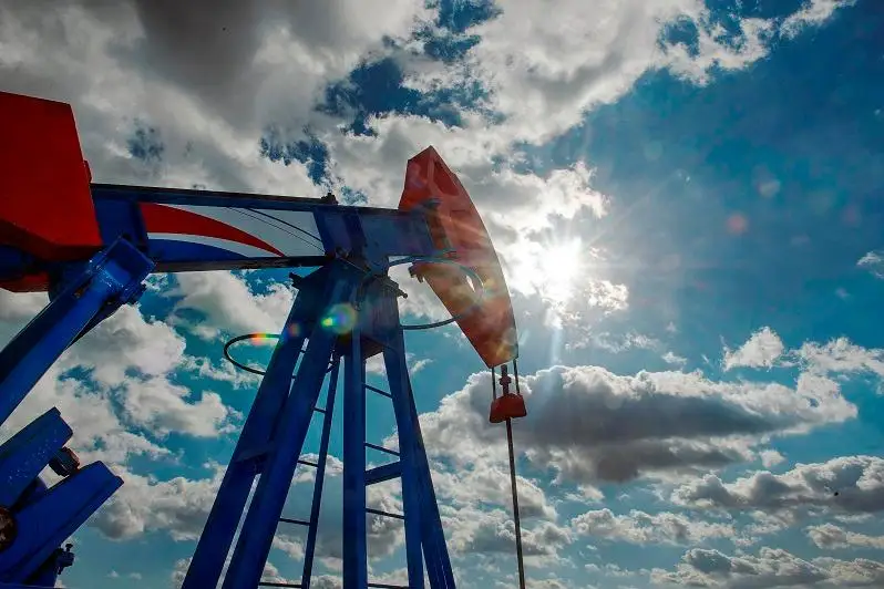 Цена на нефть марки Brent упала ниже 32 долларов США