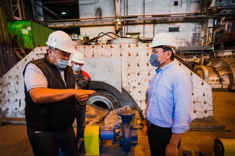 Аким столицы ознакомился с ходом работ по переводу на газ ТЭЦ-2