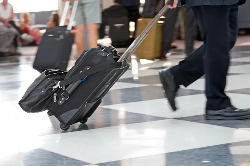 Коронавирус: иностранцам в Узбекистане автоматически продлят визу