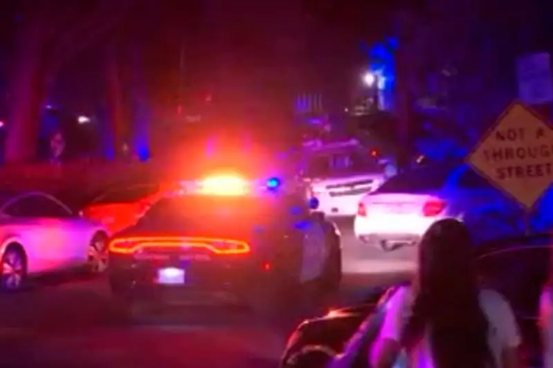 Кровавая вечеринка в честь Хэллоуина в Калифорнии, есть жертвы