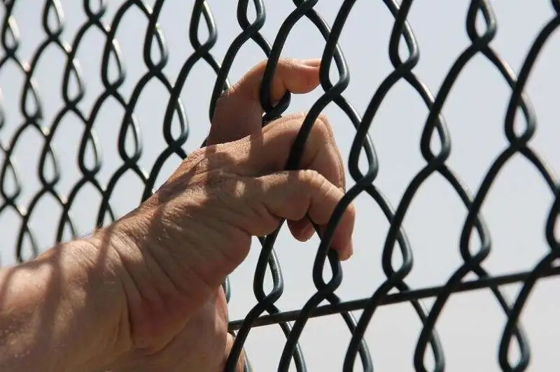 Попытку переброса наркотиков на территорию колонии пресекли в Нур-Султане