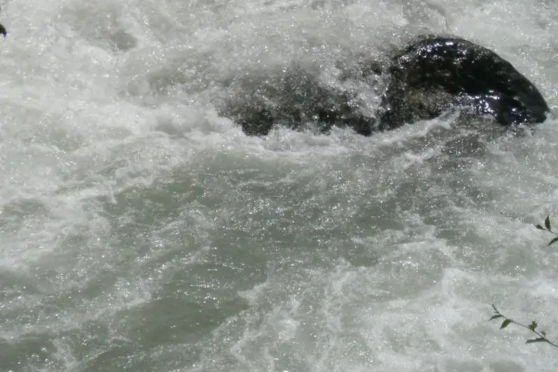 Прекратить строительство в водоохранных зонах призывают в Таразе