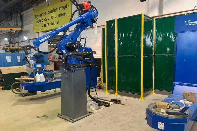 Робота-сварщика запустили на Кентауском трансформаторном заводе