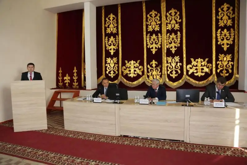 Бердибек Сапарбаев ознакомился с  реализацией проекта по повышению доходов населения в Жамбылской области