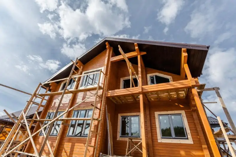 О «незаконном» строительстве домов на склонах горы рассказали в Алматы