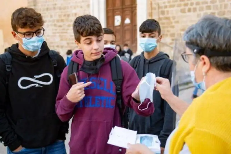 Коронавирус в мире: «Последний шанс для Европы» избежать повторного локдауна