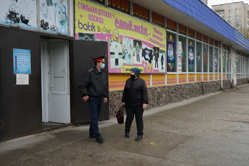 Рейд по объектам предпринимательства проводят в Семее