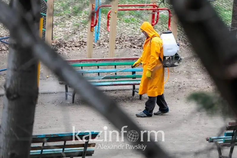 Военные приступили к дезинфекционным работам в Павлодаре