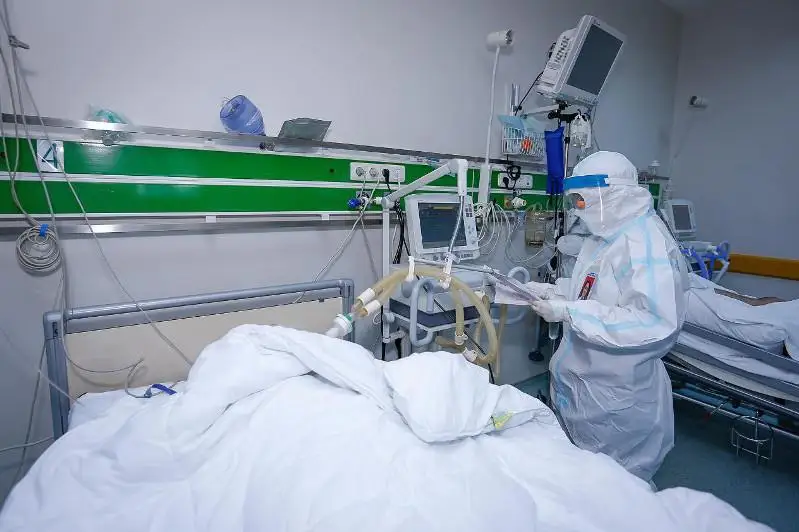 В Азербайджане количество вылечившихся превысило число новых заражений