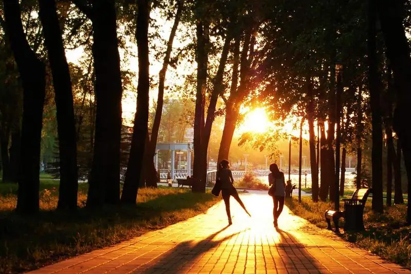 Прогулки в парках разрешили в СКО