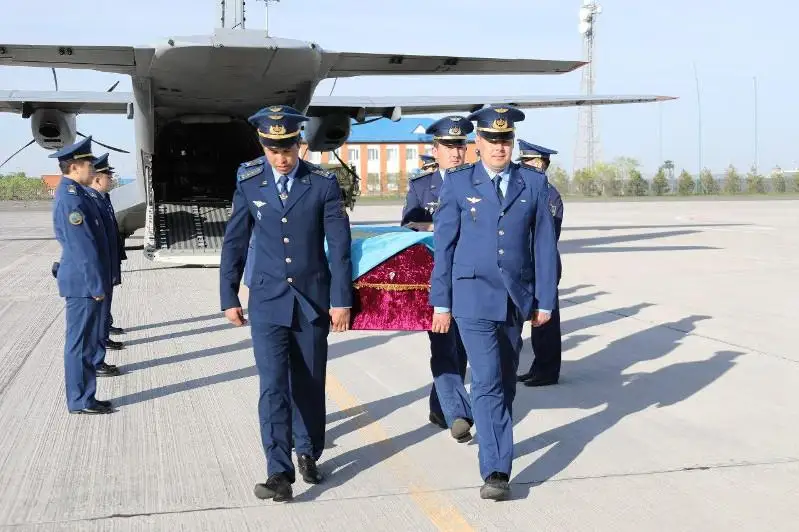 Останки погибшего в годы ВОВ воина-казахстанца доставили на Родину
