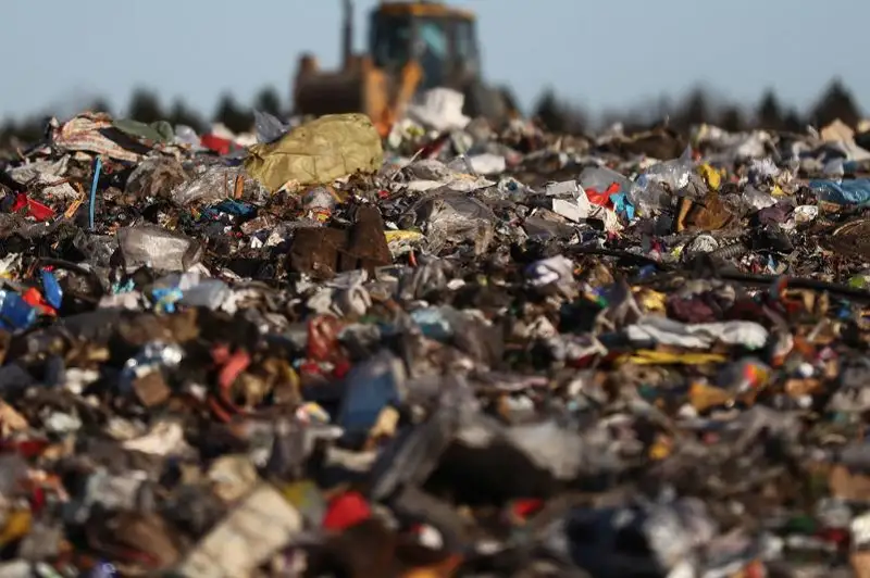 16 несанкционированных свалок выявили в Алматы