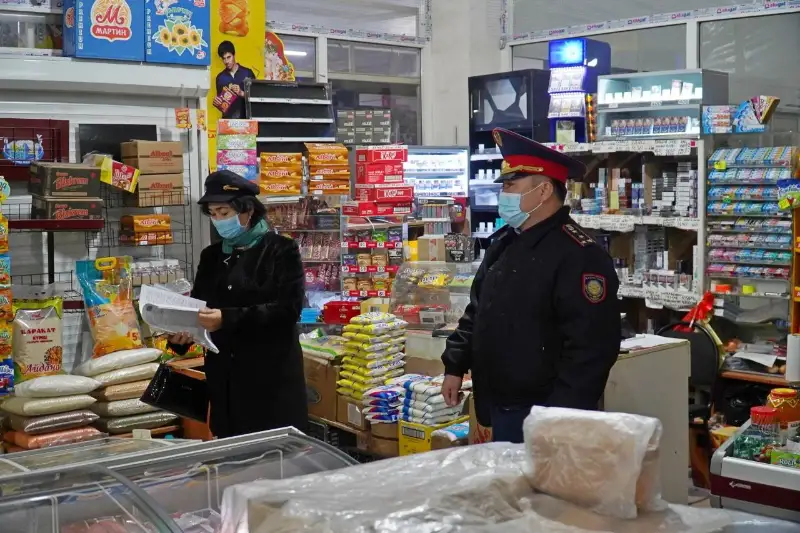 Более 60 субъектов МСБ проверили мобильные группы за сутки в столице