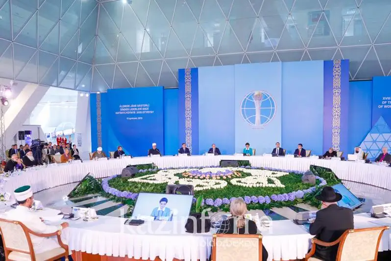 Автором гимна Съезда лидеров мировых и традиционных религий должен стать казахстанец - эксперт