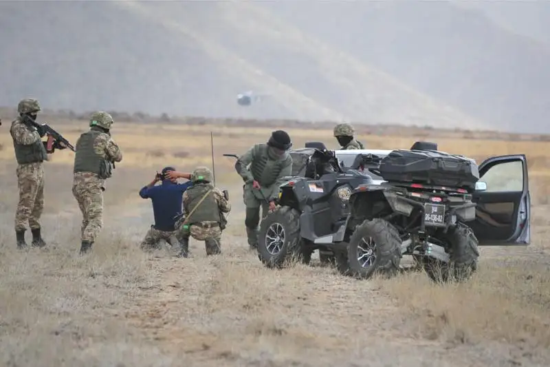 Свыше 400 военной техники приняло участие в бригадно-тактических учениях в ВКО