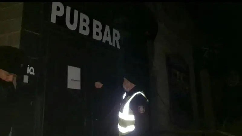 В Темиртау посетители диско-клуба спрятались от проверяющих в подвале