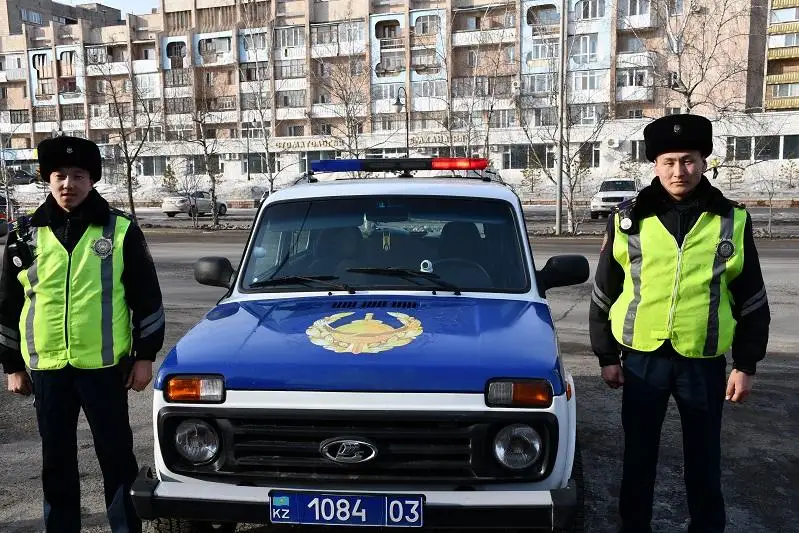 Мужчина пытался сброситься вниз с вышки в Кокшетау