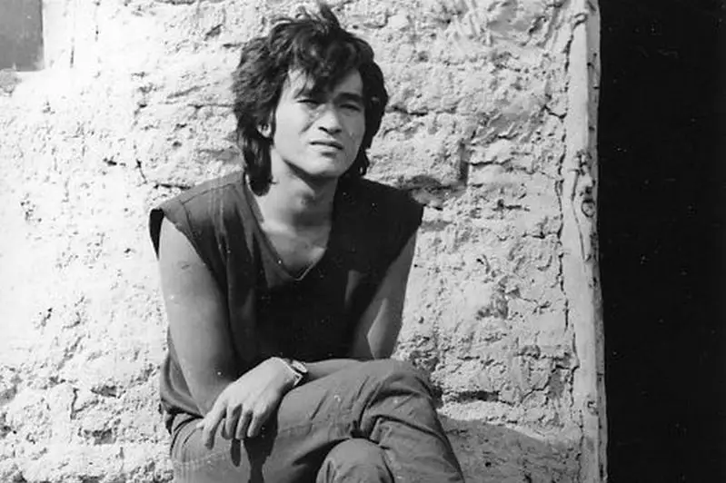 Следи за собой, будь осторожен: Как песни Виктора Цоя призывают носить маску и соблюдать дистанцию