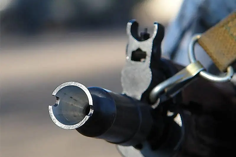 Парни с «автоматом» напугали жителей Талгара