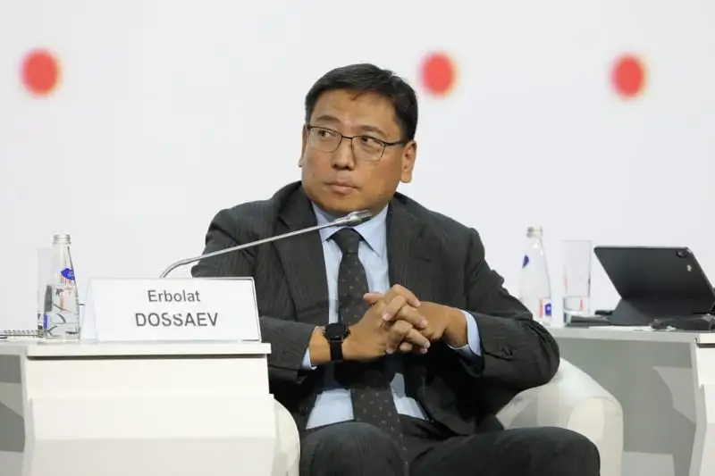 Ерболат Досаев выступил на Форуме инновационных финансовых технологий