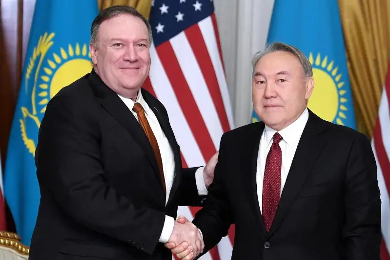 Елбасы встретился с Госсекретарем США Майком Помпео