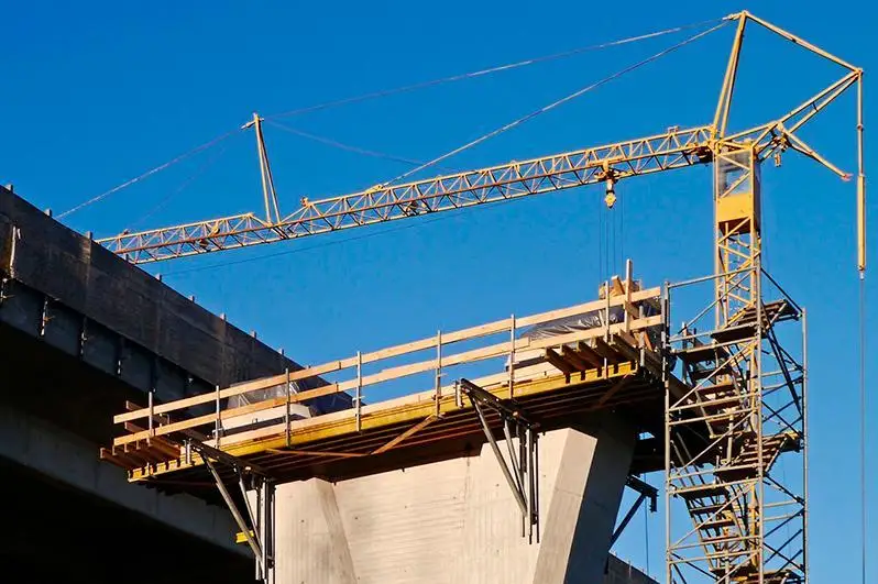 Сколько потратит государство на строительство моста через реку Урал