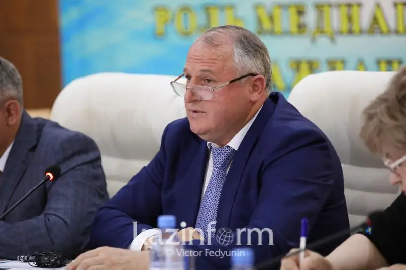 Вопрос оплаты помощи медиатора из бюджетных средств подняли в АНК